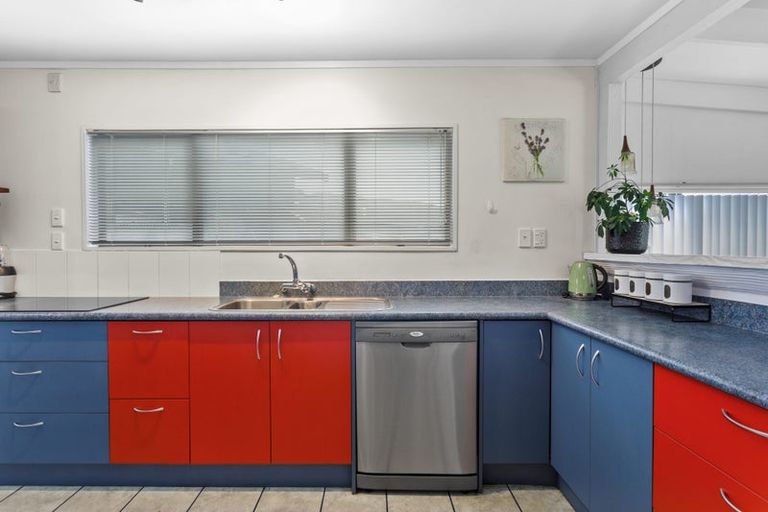 Photo of property in 107 Riverside Drive, Whakatane, 3120