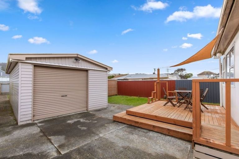 Photo of property in 37 Hunter Street, Taita, Lower Hutt, 5011