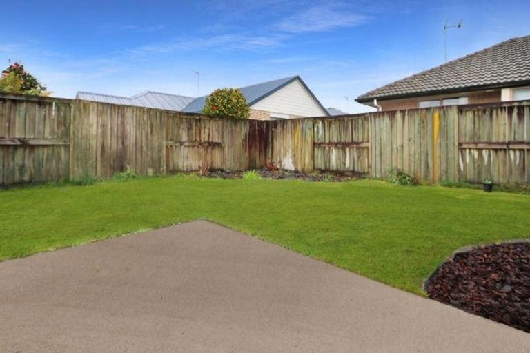 Photo of property in 12 Farnham Close, Rototuna North, Hamilton, 3210