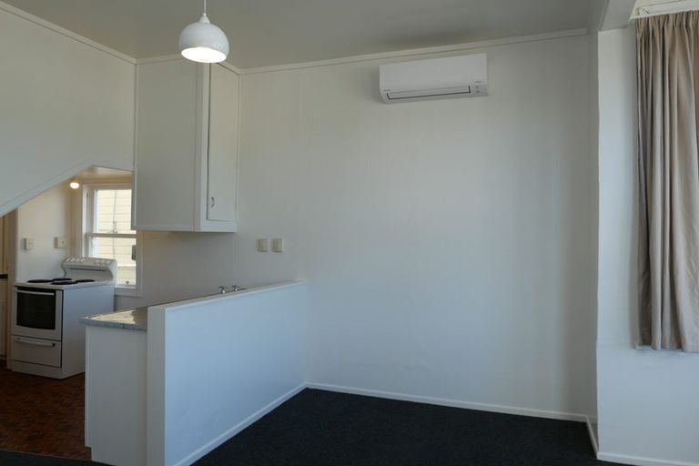 Photo of property in 19 Hiropi Street, Newtown, Wellington, 6021