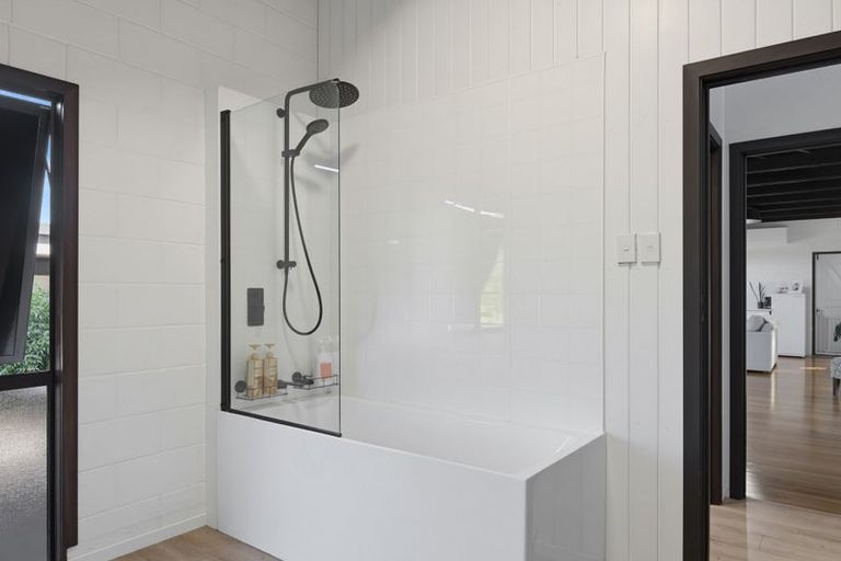 Photo of property in 20 Sunvale Crescent, Whataupoko, Gisborne, 4010