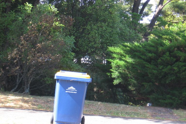 Photo of property in 68 Park Hill Road, Birkenhead, Auckland, 0626