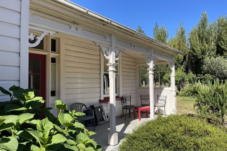 Photo of property in 5584 Kurow Duntroon Road, Kurow, 9498