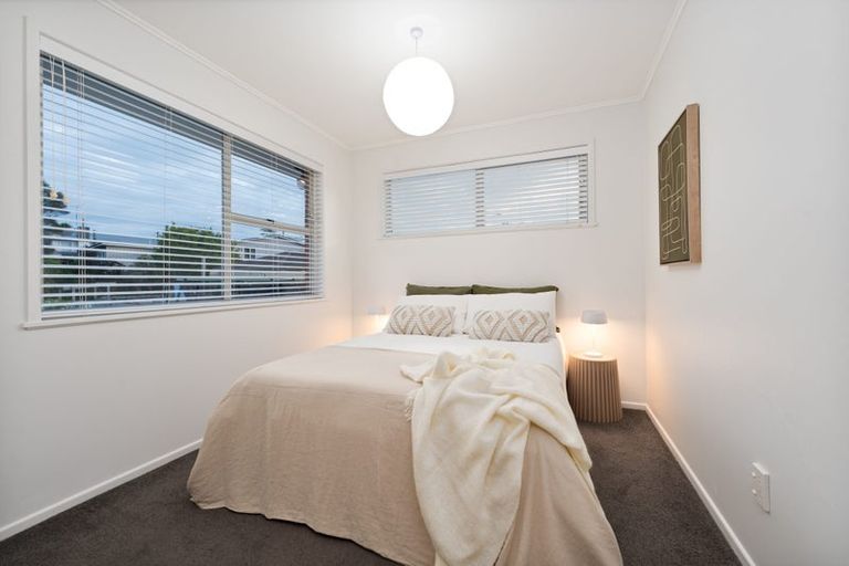 Photo of property in 26a Finlow Drive, Te Atatu South, Auckland, 0610