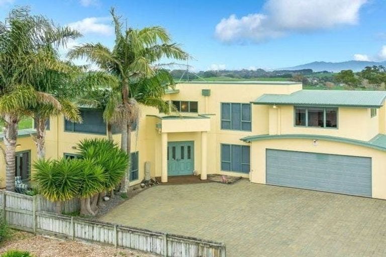 Photo of property in 26 Highgrove Drive, Grandview Heights, Hamilton, 3200