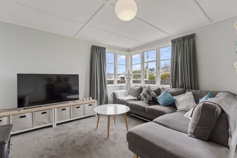 Photo of property in 26 Bell Street, Marton, 4710