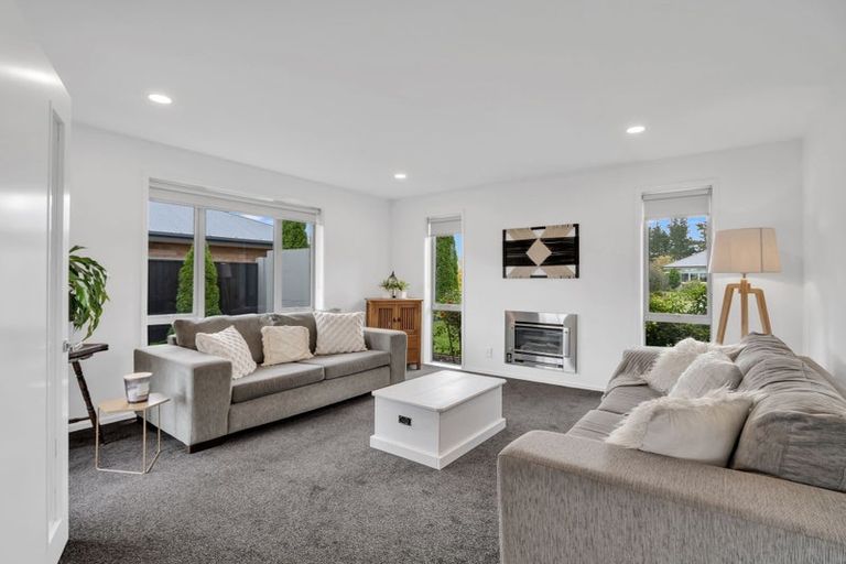 Photo of property in 56 Huntingdon Drive, Rangiora, 7400