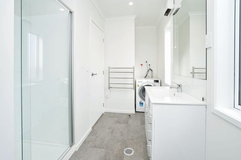 Photo of property in 3/10 Burrows Place, Frankton, Hamilton, 3204