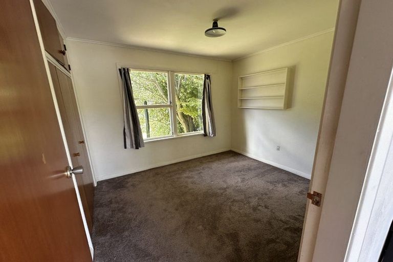 Photo of property in 128 Waikawa Road, Picton, 7220