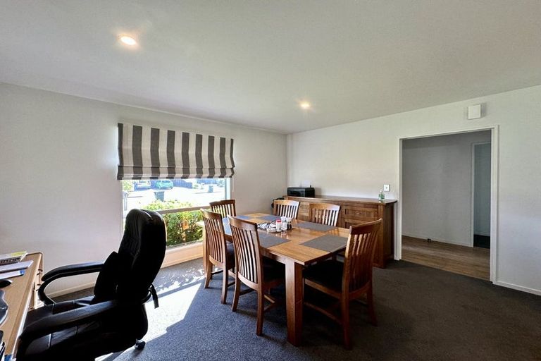 Photo of property in 25 Whiteoak Grove, Tinwald, Ashburton, 7700