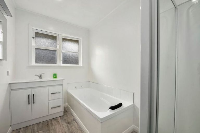 Photo of property in 971 Fergusson Drive, Ebdentown, Upper Hutt, 5018