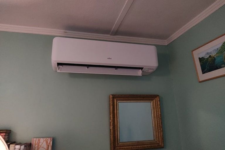 Photo of property in 221 Tomahawk Road, Andersons Bay, Dunedin, 9013