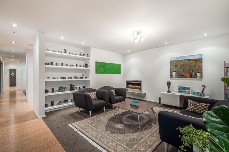 Photo of property in 40 Rautahi Terrace, Redvale, Albany, 0792