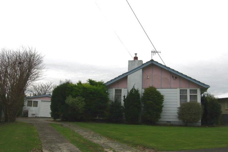 Photo of property in 29 Benmore Avenue, Cloverlea, Palmerston North, 4412