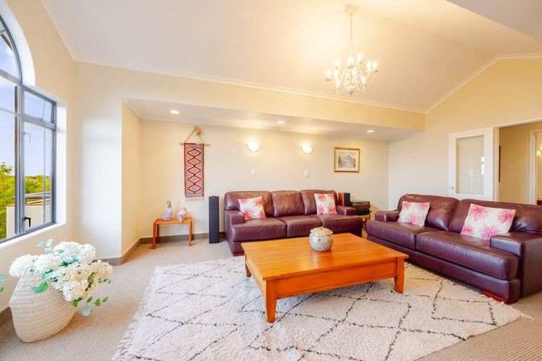 Photo of property in 41 Hetley Crescent, Taradale, Napier, 4112