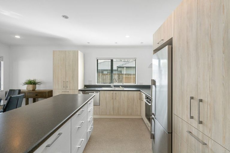 Photo of property in 34a Trafalgar Street, Levin, 5510