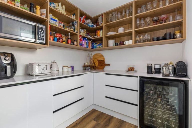 Photo of property in 32 Awatiro Drive, Kaukapakapa, 0871