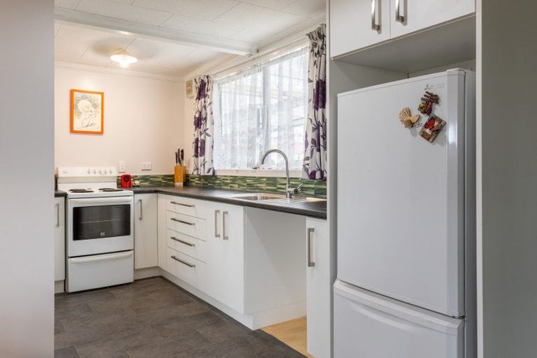 Photo of property in 23 Tennyson Street, Dannevirke, 4930