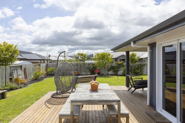 Photo of property in 22 Harakeke Drive, Wharewaka, Taupo, 3330