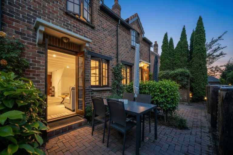 Photo of property in Riverside Cottages, 2/7 Quiet Woman Way, Monaco, Nelson, 7011