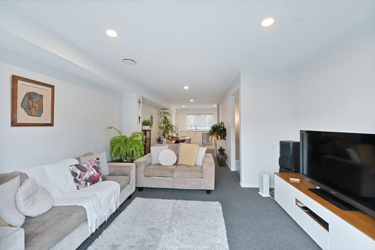 Photo of property in 68 Niu Lane, Te Atatu South, Auckland, 0610