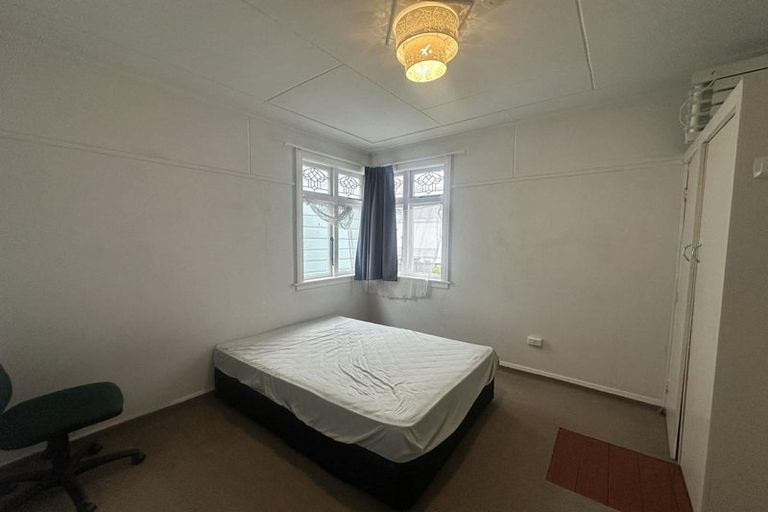 Photo of property in 53 Wilson Street, Newtown, Wellington, 6021