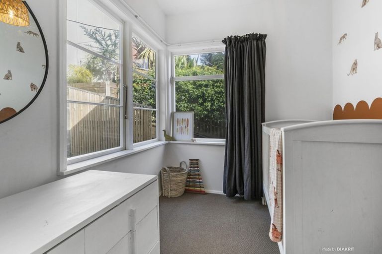 Photo of property in 24 Volga Street, Island Bay, Wellington, 6023