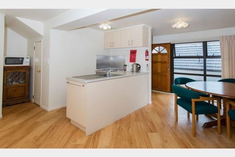 Photo of property in 11c Rogers Avenue, Eastern Beach, Auckland, 2012