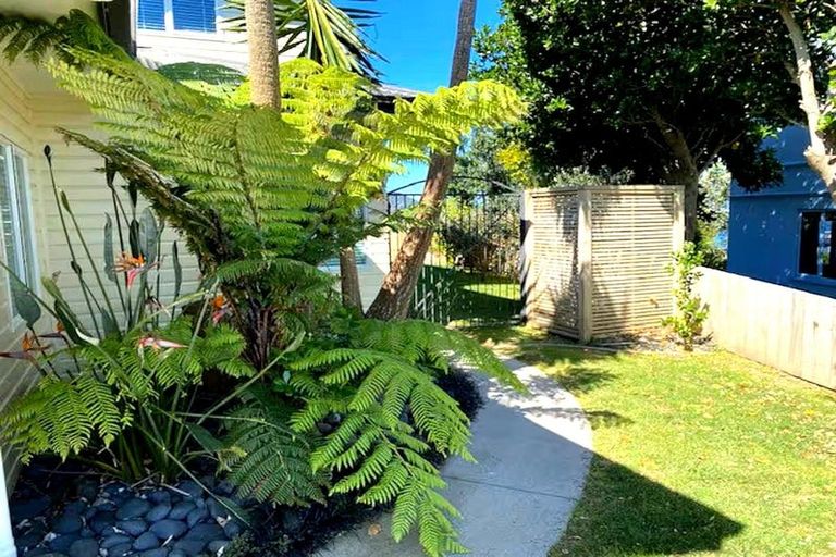 Photo of property in 142 Centennial Drive, Whitianga, 3510