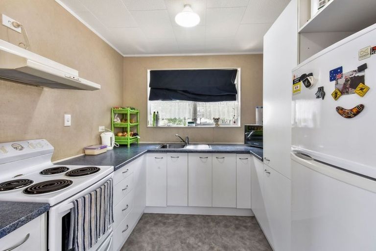 Photo of property in 40 Mack Place, Red Hill, Papakura, 2110