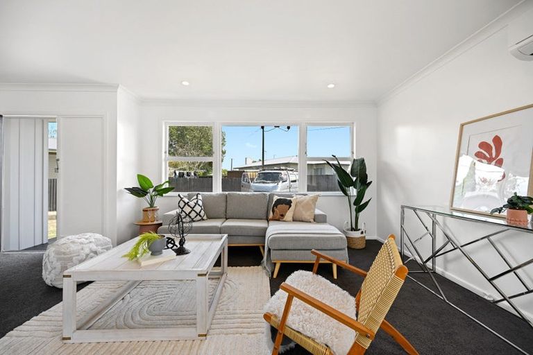 Photo of property in 18 Northolt Road, Fairview Downs, Hamilton, 3214