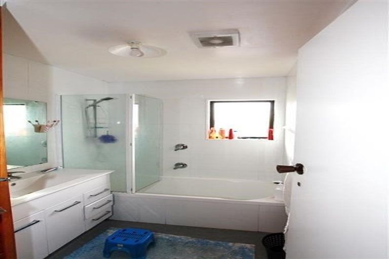 Photo of property in 1/46 Rollerson Street, Papakura, 2110