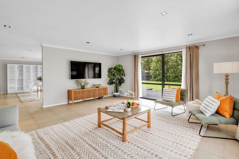 Photo of property in 107 High Street, Oxford, 7430