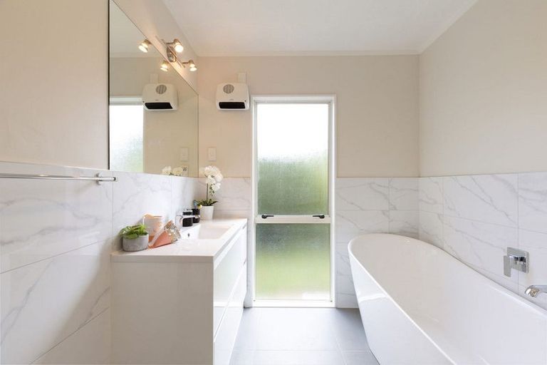 Photo of property in 67 Moore Street, Leamington, Cambridge, 3432