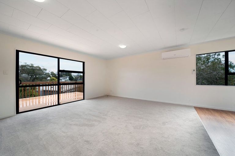 Photo of property in 51 Hindmarsh Street, Henderson, Auckland, 0612