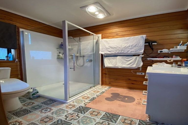 Photo of property in 6 Fishermans Cove, Army Bay, Whangaparaoa, 0930