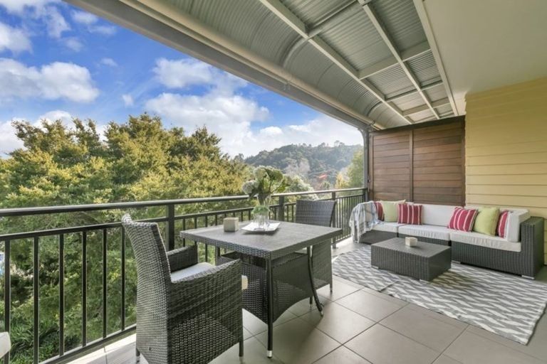 Photo of property in The Grand Apartments, 2b/4 Kell Drive, Albany, Auckland, 0632