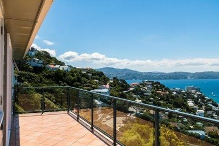 Photo of property in 53 Roseneath Terrace, Roseneath, Wellington, 6011