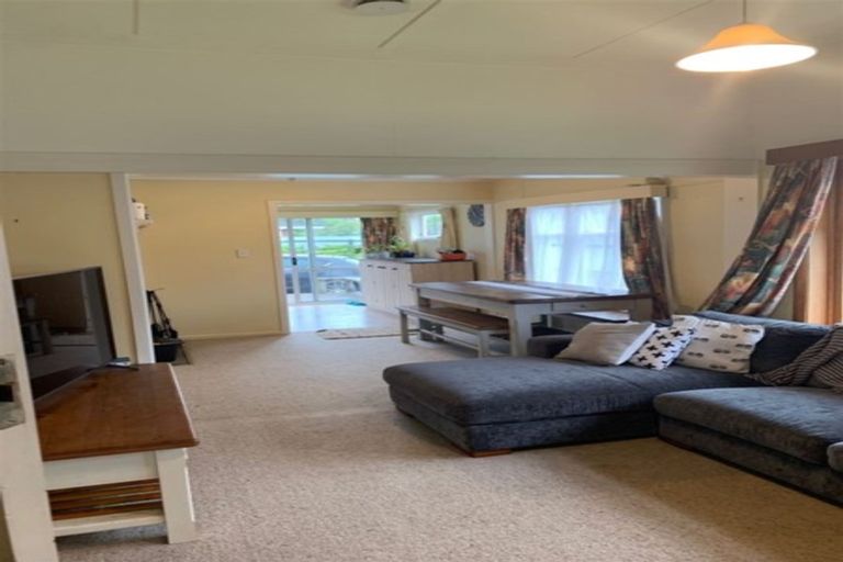 Photo of property in 14 Tararua Street, Masterton, 5810