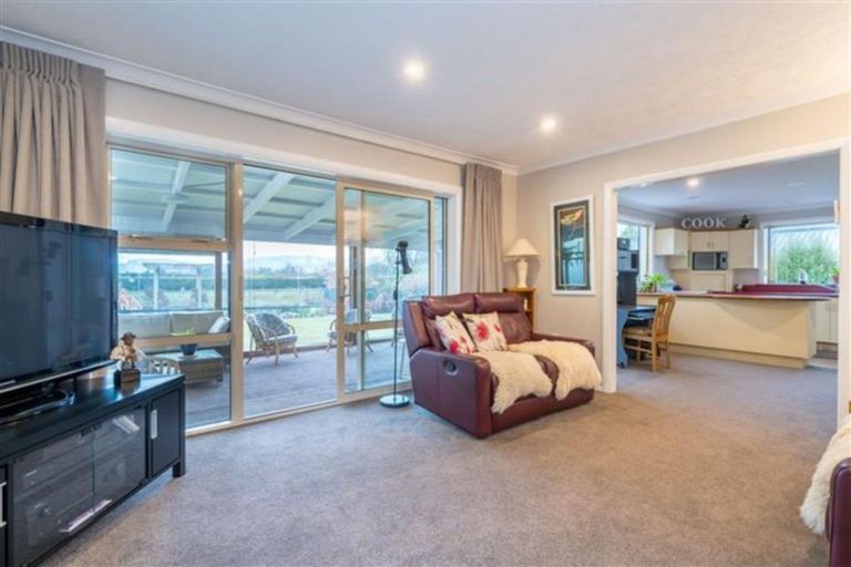 Photo of property in 27 Soper Road, Mosgiel, 9024