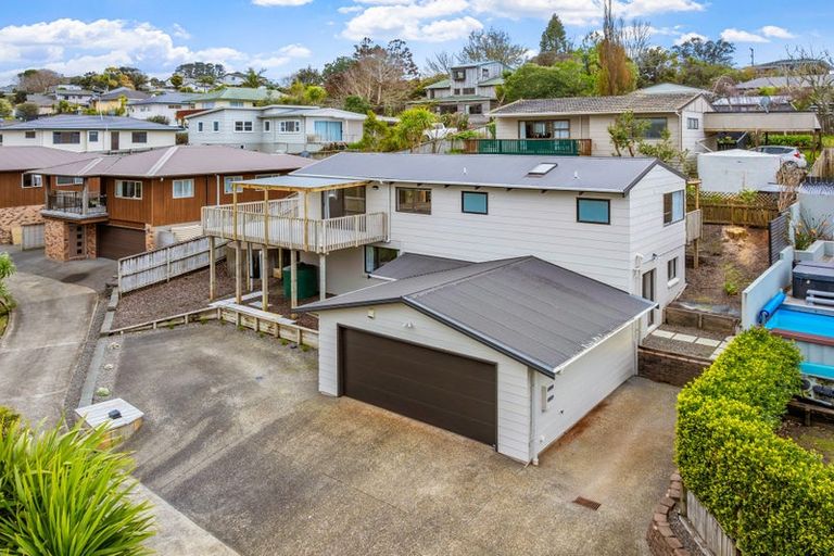 Photo of property in 52a D'oyly Drive, Stanmore Bay, Whangaparaoa, 0932