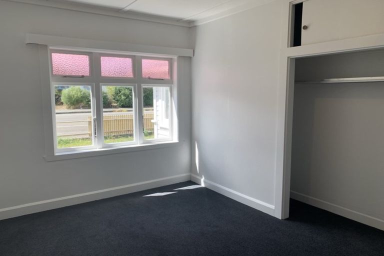 Photo of property in 98 Wood Street, Takaro, Palmerston North, 4410