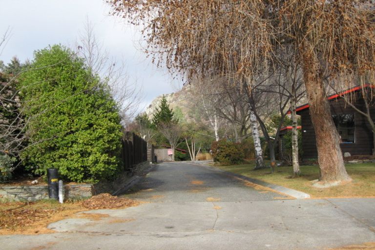 Photo of property in 13 Kawarau Place, Frankton, Queenstown, 9300