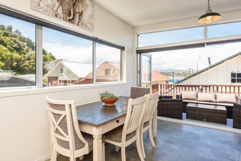 Photo of property in 528a Evans Bay Parade, Hataitai, Wellington, 6021