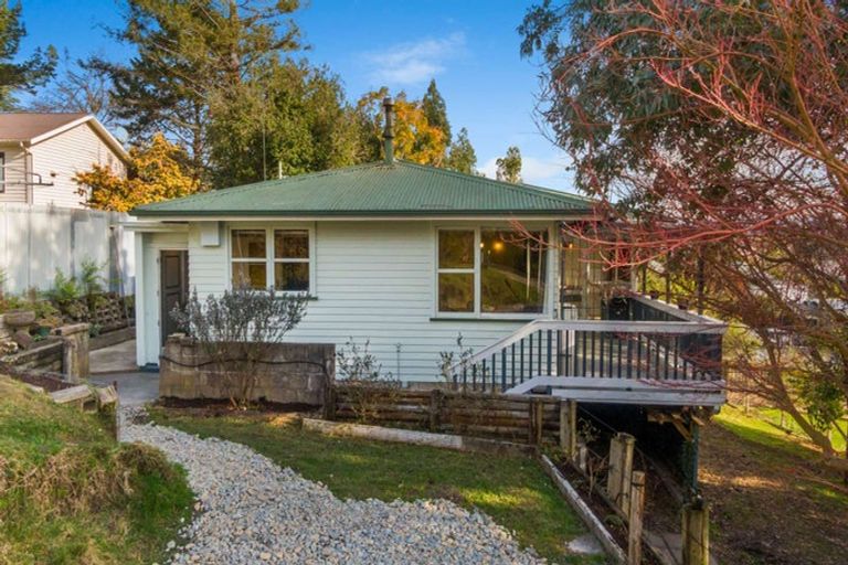 Photo of property in 33 Winter Street, Mangapapa, Gisborne, 4010