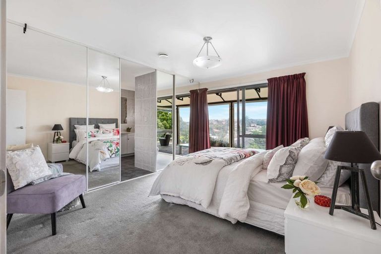 Photo of property in 15 Bella Villa Drive, Waiuku, 2123