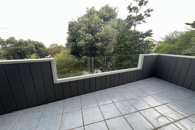 Photo of property in 8 Sunset Terrace, Waikanae Beach, Waikanae, 5036