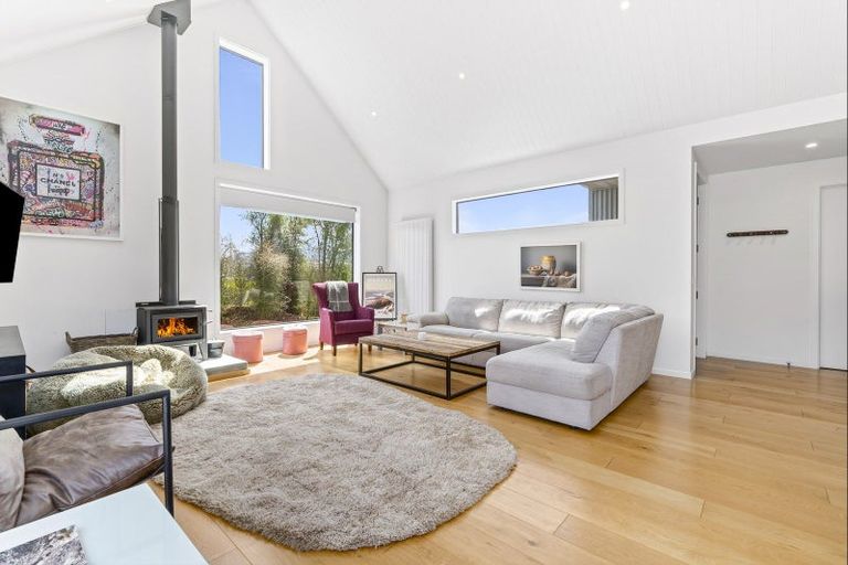 Photo of property in 22 Robrosa Street, Wanaka, 9305