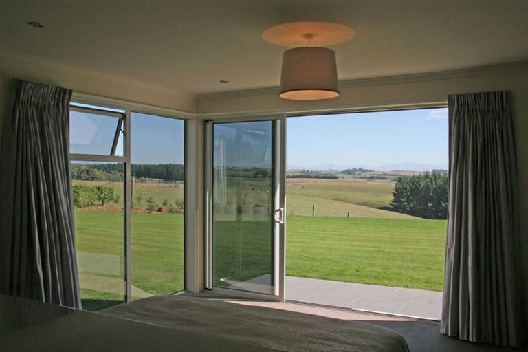 Photo of property in 224 Spur Road, Hadlow, Timaru, 7975