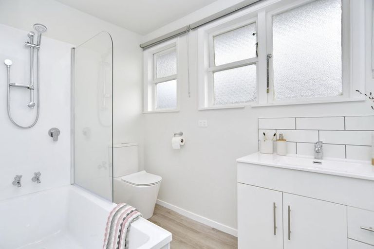 Photo of property in 97 Hoani Street, Northcote, Christchurch, 8052